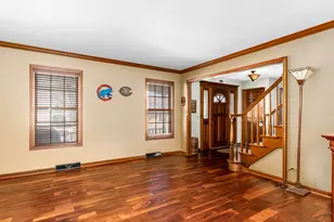 27W412 Chartwell Dr, Winfield, IL 60190 - Photo 3