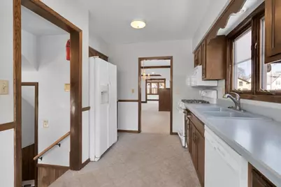 306 W Madison Street, Belvidere, IL 61008 - Photo 25