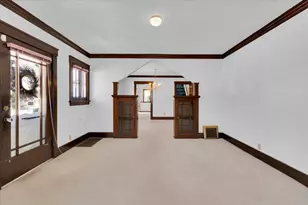 306 W Madison St, Belvidere, IL 61008 - Photo 13