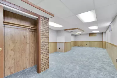 306 W Madison Street, Belvidere, IL 61008 - Photo 49