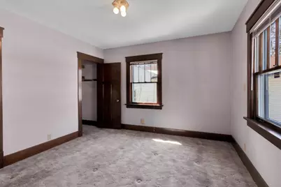 306 W Madison Street, Belvidere, IL 61008 - Photo 17