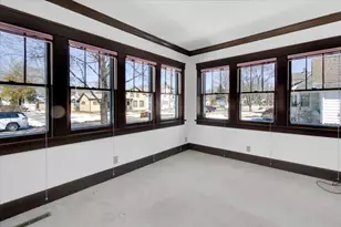 306 W Madison St, Belvidere, IL 61008 - Photo 11