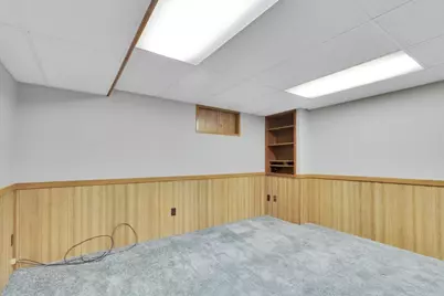 306 W Madison Street, Belvidere, IL 61008 - Photo 51