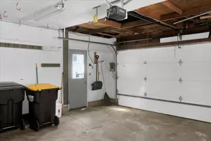 306 W Madison St, Belvidere, IL 61008 - Photo 55