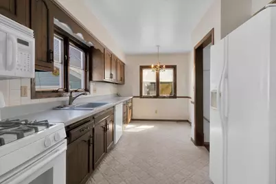 306 W Madison Street, Belvidere, IL 61008 - Photo 23