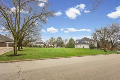 343 Hambletonian Drive, Oak Brook, IL 60523 - Photo 3