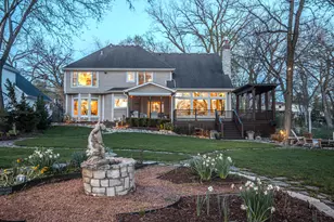 842 N Bennett St, Geneva, IL 60134 - Photo 61