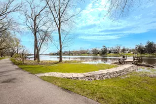 842 N Bennett St, Geneva, IL 60134 - Photo 75