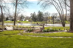 842 N Bennett St, Geneva, IL 60134 - Photo 69