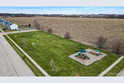 205 N Buckeye Street, Waterman, IL 60556 - Photo 33