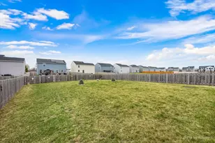 205 N Buckeye St, Waterman, IL 60556 - Photo 27