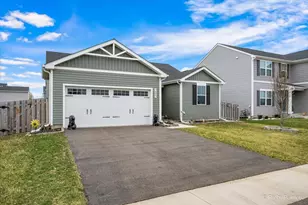 205 N Buckeye St, Waterman, IL 60556 - Photo 3