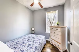 4862 W Cortland St, Chicago, IL 60639 - Photo 25