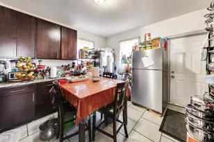 4862 W Cortland St, Chicago, IL 60639 - Photo 9