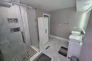 651 Dartmoor Dr, Crystal Lake, IL 60014 - Photo 7