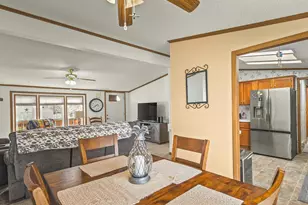 5410 Autumnash Ln, Machesney Park, IL 61115 - Photo 11