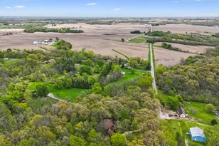 644 Schroeder Rd, Coal Valley, IL 61240 - Photo 83