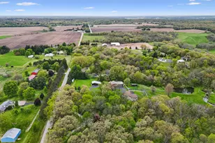644 Schroeder Rd, Coal Valley, IL 61240 - Photo 81
