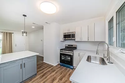 1417 N Wilke Road, Arlington Heights, IL 60004 - Photo 7