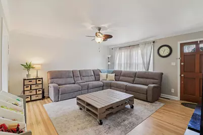 30W221 Claymore Lane, Naperville, IL 60563 - Photo 11