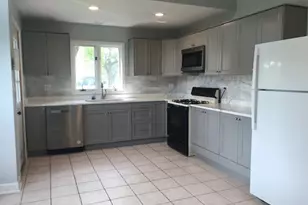 32 Heather Dr, Crystal Lake, IL 60014 - Photo 11