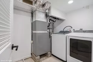 1731 W Potomac Ave, Chicago, IL 60622 - Photo 13