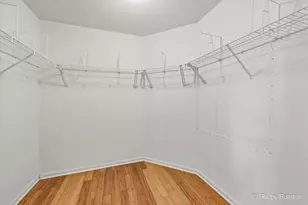 2045 Morningview Dr, Hoffman Estates, IL 60192 - Photo 23