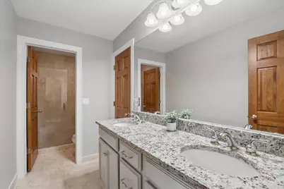 1065 Vineyard Drive, Gurnee, IL 60031 - Photo 21