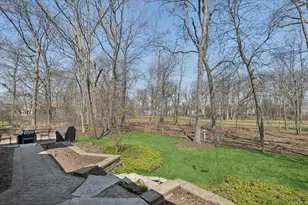 1065 Vineyard Dr, Gurnee, IL 60031 - Photo 25