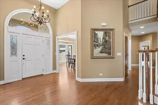 1065 Vineyard Dr, Gurnee, IL 60031 - Photo 3