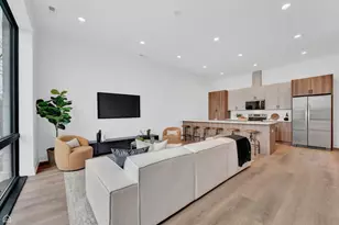 1615 W 13th St, Chicago, IL 60608 - Photo 3