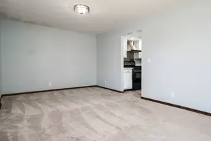 2745 Windamere Way, Rockford, IL 61109 - Photo 7