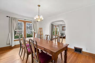 1319 N Ash Street, Waukegan, IL 60085 - Photo 7