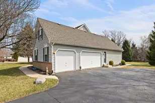 657 Old Westbury Rd, Crystal Lake, IL 60012 - Photo 43