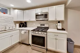 7015 N Sheridan Rd, Chicago, IL 60626 - Photo 25