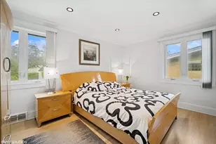 5654 N Manor Ln, Norwood Park, IL 60631 - Photo 13