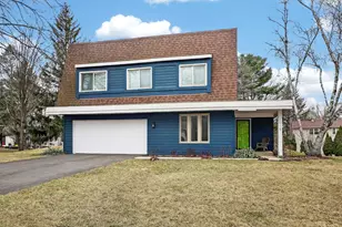 1919 Coach Dr, Naperville, IL 60565 - Photo 1