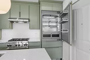 2471 N Clybourn Ave, Chicago, IL 60638 - Photo 3