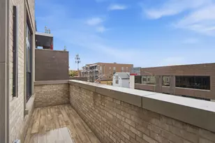 2471 N Clybourn Ave, Chicago, IL 60638 - Photo 29