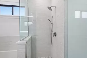 2471 N Clybourn Ave, Chicago, IL 60638 - Photo 19