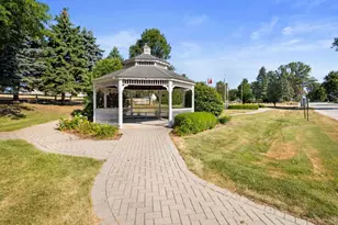 652 Penfield St, Beecher, IL 60401 - Photo 13