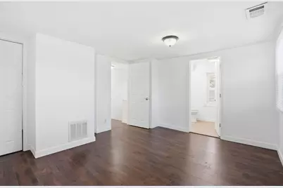 8047 45th Place, Lyons, IL 60534 - Photo 17