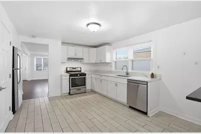 8047 45th Place, Lyons, IL 60534 - Photo 7