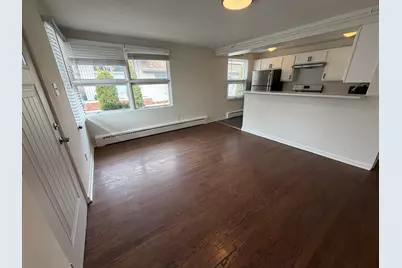 26 E Washington Avenue #1, Lake Bluff, IL 60044 - Photo 3