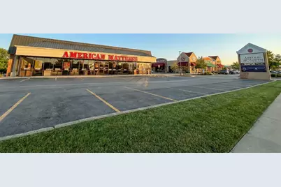 35 E Golf Road, Hoffman Estates, IL 60195 - Photo 3