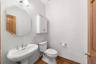 302 Roscommon Court, Glen Ellyn, IL 60137 - Photo 25