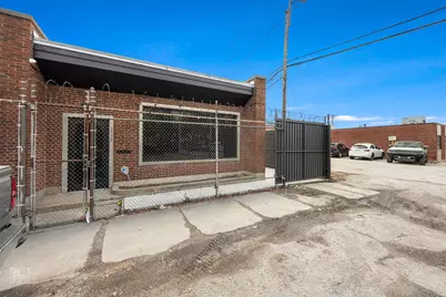 3327 W Columbus Avenue, Chicago, IL 60652 - Photo 1