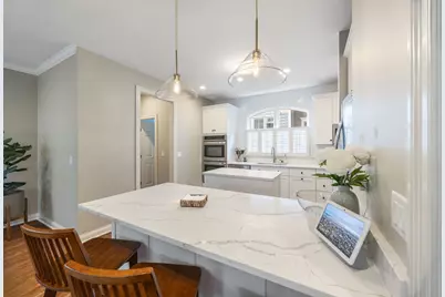 735 W 8th Street, Hinsdale, IL 60521 - Photo 7