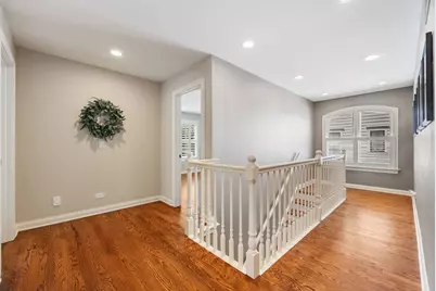 735 W 8th Street, Hinsdale, IL 60521 - Photo 15