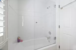 735 W 8th St, Hinsdale, IL 60521 - Photo 25